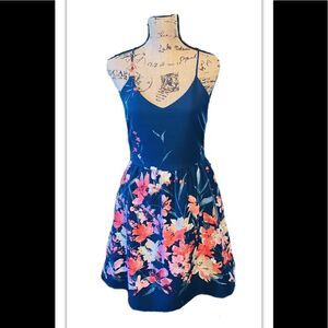 Pink Owl floral dress size M